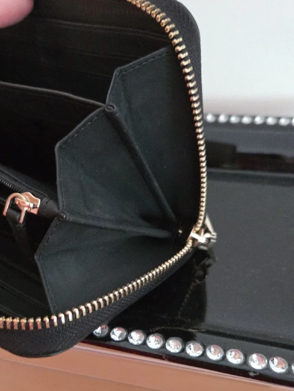 kate spade Two-Tone Black and Beige Saffiano Zip Wallet